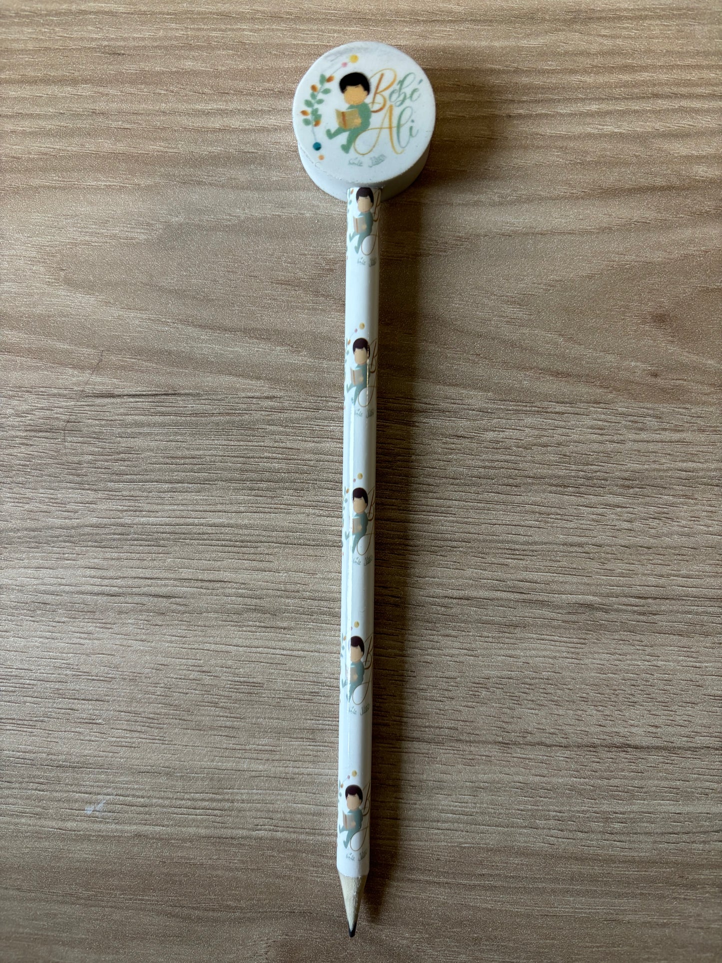 Crayon de papier Bébé Ali